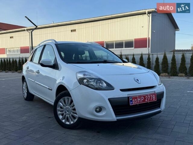 Білий Рено Кліо, об'ємом двигуна 1.6 л та пробігом 205 тис. км за 6500 $, фото 2 на Automoto.ua