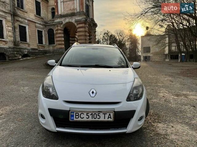 Рено Кліо 2011 у Львові на Automoto.ua Білий Рено Кліо, об'ємом двигуна 1.6 л та пробігом 300 тис. км за 5700 $, фото 7 на Automoto.ua