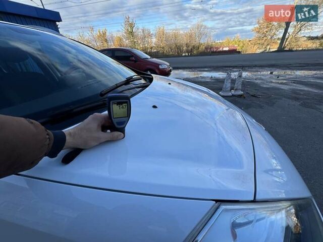 Белый Рено Клио, объемом двигателя 1.2 л и пробегом 206 тыс. км за 6400 $, фото 67 на Automoto.ua