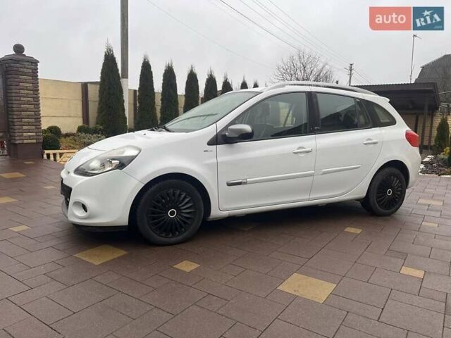 Белый Рено Клио, объемом двигателя 1.15 л и пробегом 211 тыс. км за 4899 $, фото 18 на Automoto.ua