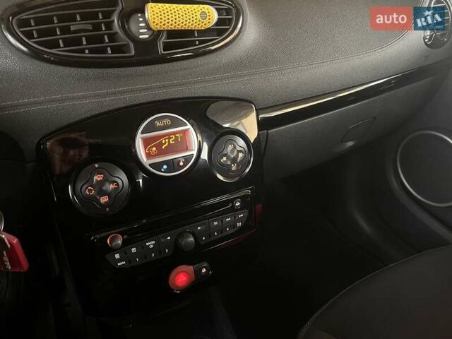 Белый Рено Клио, объемом двигателя 1.15 л и пробегом 211 тыс. км за 4899 $, фото 29 на Automoto.ua