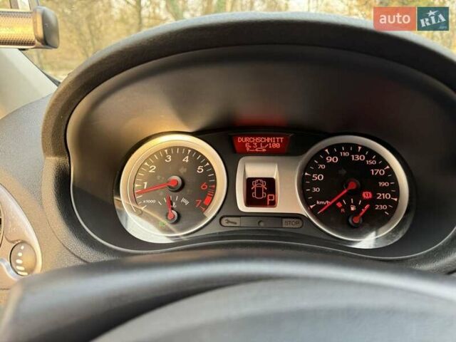 Рено Кліо 2011 у Львові на Automoto.ua Білий Рено Кліо, об'ємом двигуна 1.6 л та пробігом 300 тис. км за 5700 $, фото 12 на Automoto.ua