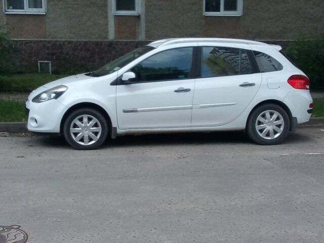 Білий Рено Кліо, об'ємом двигуна 1.5 л та пробігом 284 тис. км за 5150 $, фото 5 на Automoto.ua