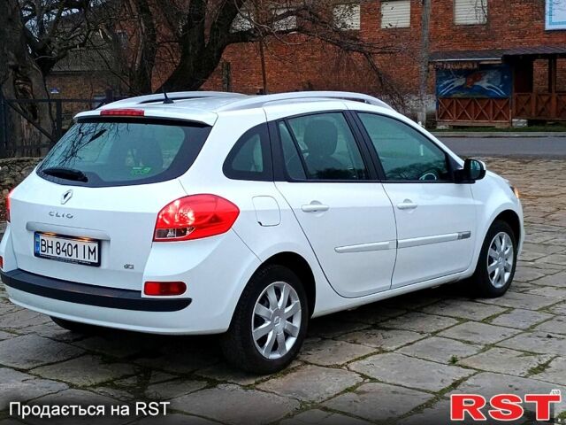 Белый Рено Клио, объемом двигателя 1.5 л и пробегом 1110 тыс. км за 6999 $, фото 3 на Automoto.ua