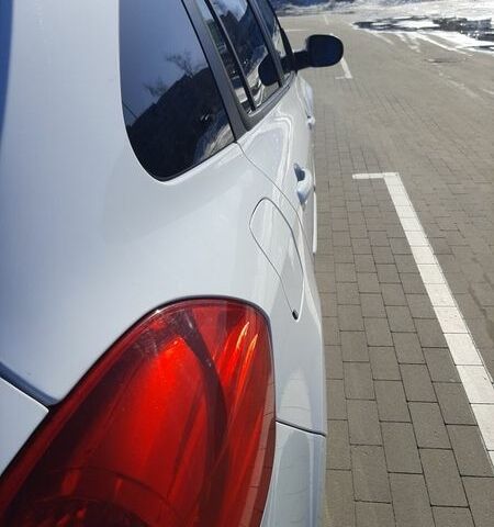 Білий Рено Кліо, об'ємом двигуна 1.15 л та пробігом 133 тис. км за 5990 $, фото 8 на Automoto.ua