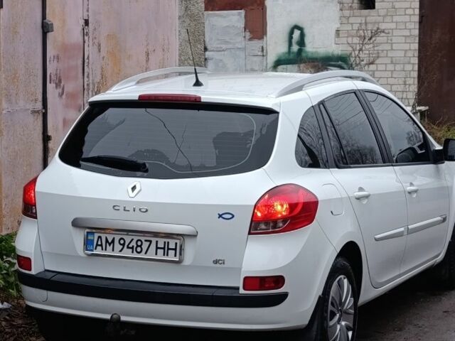 Білий Рено Кліо, об'ємом двигуна 1.5 л та пробігом 245 тис. км за 6200 $, фото 3 на Automoto.ua