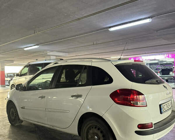 Білий Рено Кліо, об'ємом двигуна 1.5 л та пробігом 304 тис. км за 4299 $, фото 4 на Automoto.ua