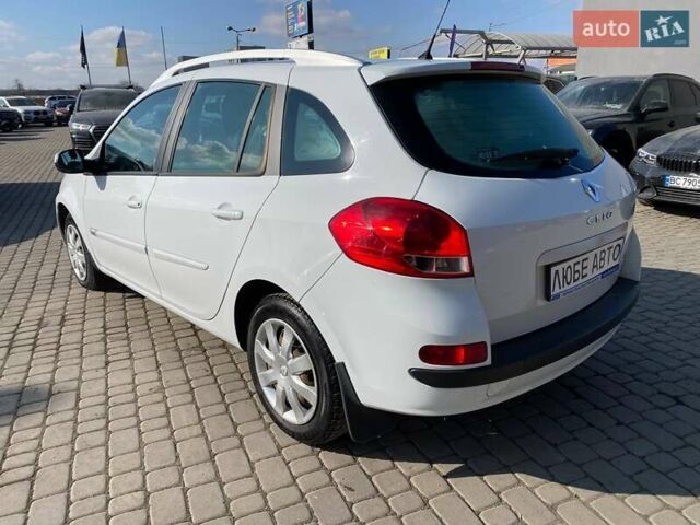 Белый Рено Клио, объемом двигателя 1.46 л и пробегом 236 тыс. км за 5300 $, фото 4 на Automoto.ua