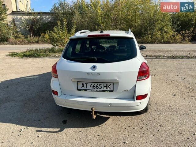 Білий Рено Кліо, об'ємом двигуна 1.46 л та пробігом 246 тис. км за 5200 $, фото 5 на Automoto.ua