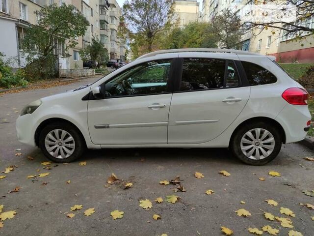 Белый Рено Клио, объемом двигателя 1.5 л и пробегом 185 тыс. км за 5600 $, фото 4 на Automoto.ua