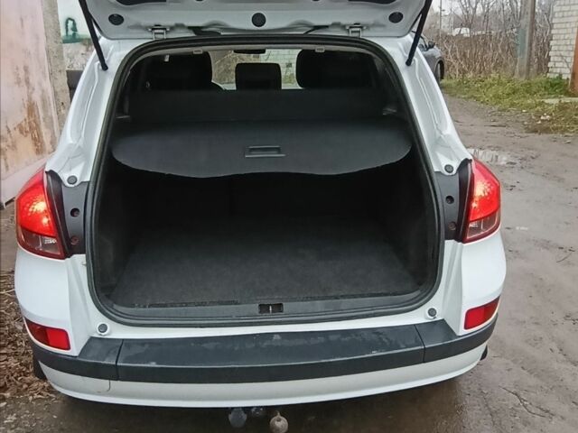 Білий Рено Кліо, об'ємом двигуна 1.5 л та пробігом 245 тис. км за 6200 $, фото 7 на Automoto.ua