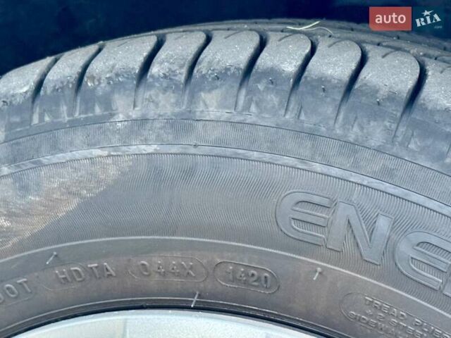 Белый Рено Клио, объемом двигателя 1.46 л и пробегом 230 тыс. км за 7200 $, фото 34 на Automoto.ua