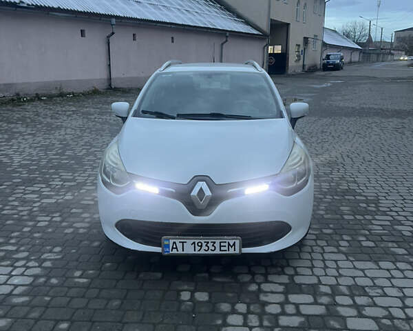 Белый Рено Клио, объемом двигателя 1.46 л и пробегом 228 тыс. км за 6300 $, фото 8 на Automoto.ua