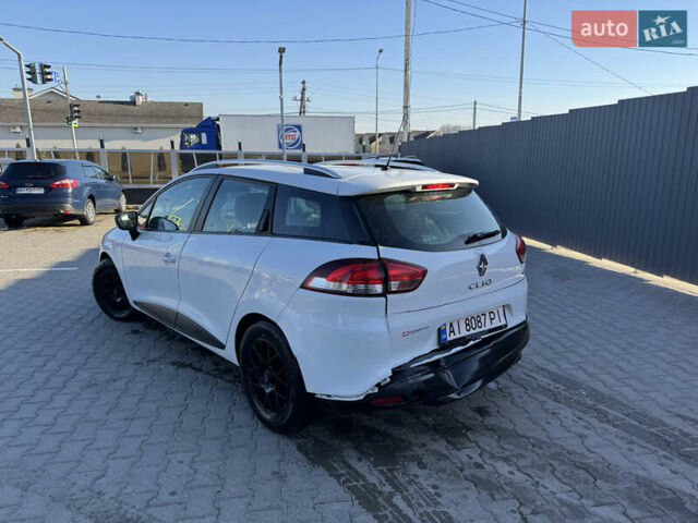 Білий Рено Кліо, об'ємом двигуна 1.46 л та пробігом 299 тис. км за 5400 $, фото 5 на Automoto.ua