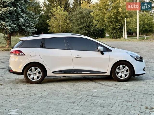 Белый Рено Клио, объемом двигателя 1.46 л и пробегом 230 тыс. км за 7200 $, фото 8 на Automoto.ua