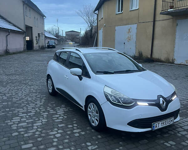 Белый Рено Клио, объемом двигателя 1.46 л и пробегом 228 тыс. км за 6300 $, фото 7 на Automoto.ua