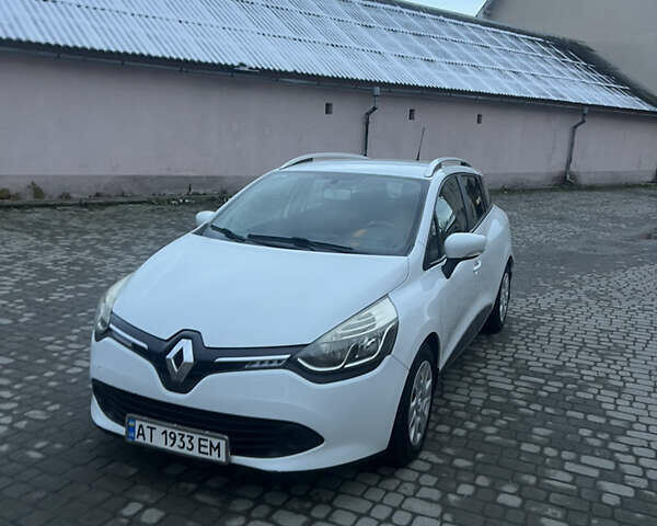 Белый Рено Клио, объемом двигателя 1.46 л и пробегом 228 тыс. км за 6300 $, фото 1 на Automoto.ua