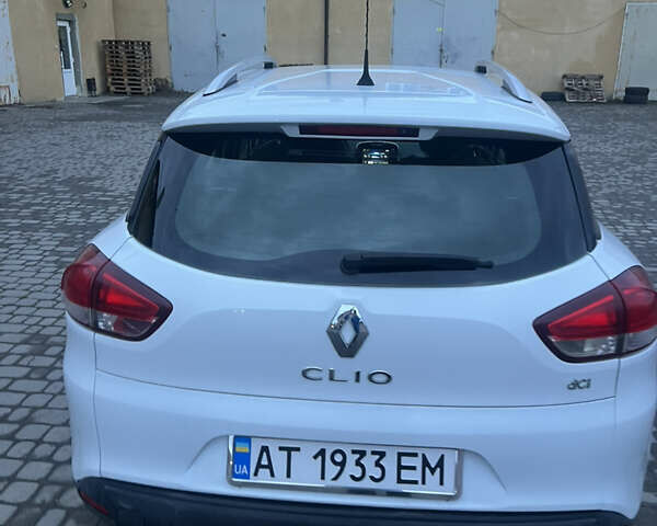 Белый Рено Клио, объемом двигателя 1.46 л и пробегом 228 тыс. км за 6300 $, фото 11 на Automoto.ua