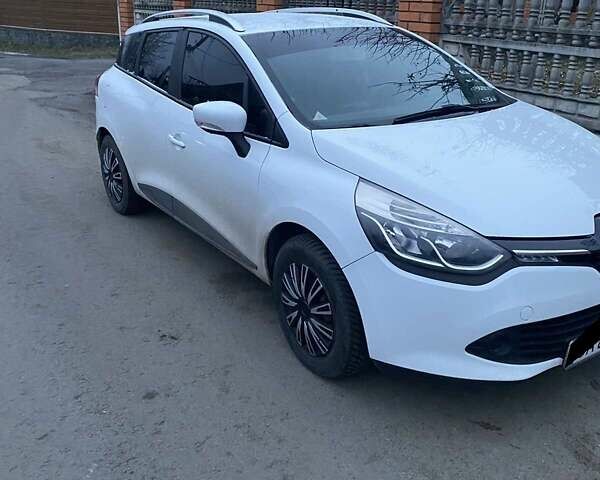 Білий Рено Кліо, об'ємом двигуна 1.46 л та пробігом 330 тис. км за 7500 $, фото 1 на Automoto.ua