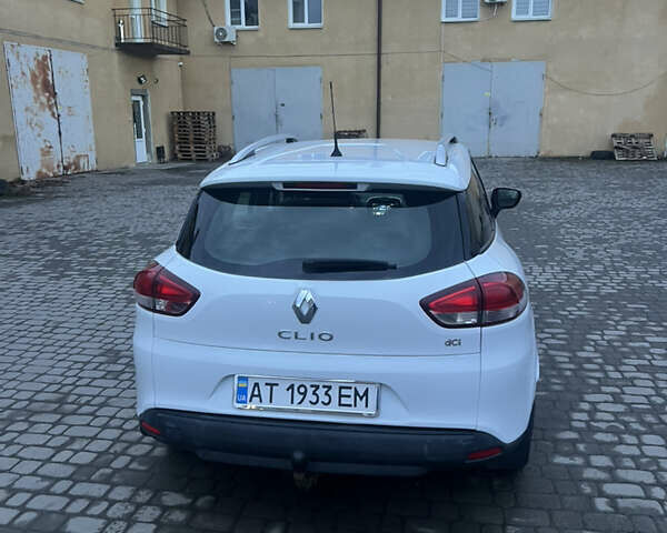 Белый Рено Клио, объемом двигателя 1.46 л и пробегом 228 тыс. км за 6300 $, фото 10 на Automoto.ua