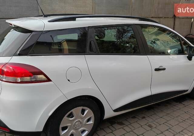 Белый Рено Клио, объемом двигателя 1.5 л и пробегом 259 тыс. км за 7400 $, фото 53 на Automoto.ua