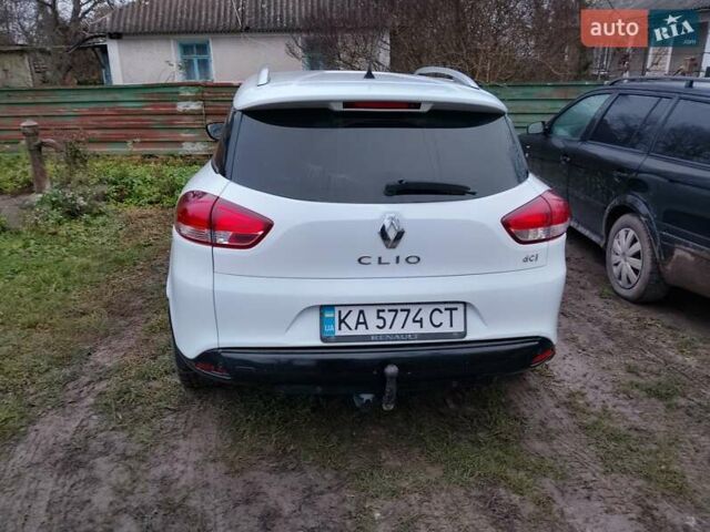 Белый Рено Клио, объемом двигателя 1.5 л и пробегом 300 тыс. км за 7300 $, фото 2 на Automoto.ua