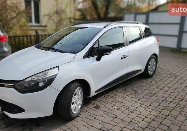 Белый Рено Клио, объемом двигателя 1.5 л и пробегом 259 тыс. км за 7400 $, фото 2 на Automoto.ua