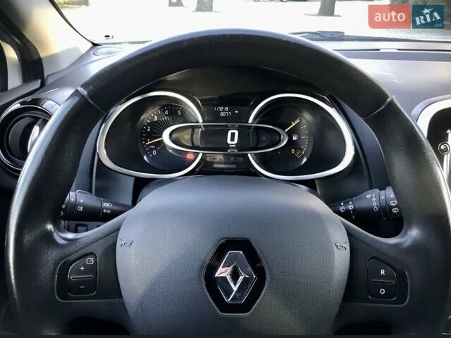 Белый Рено Клио, объемом двигателя 1.5 л и пробегом 217 тыс. км за 6999 $, фото 16 на Automoto.ua