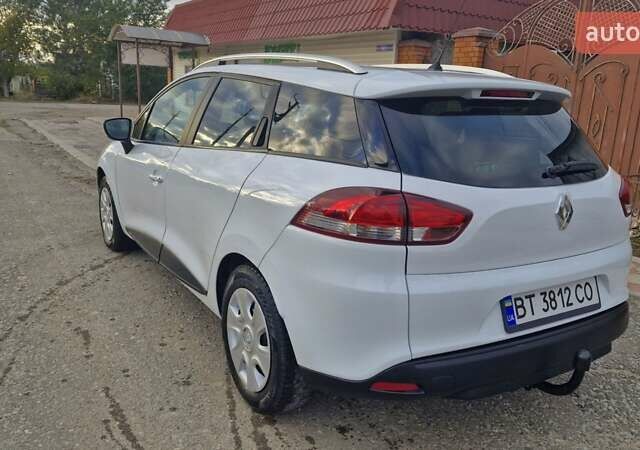 Рено Клио 2015 в Херсоне на Automoto.ua Белый Рено Клио, объемом двигателя 1.46 л и пробегом 280 тыс. км за 7500 $, фото 9 на Automoto.ua