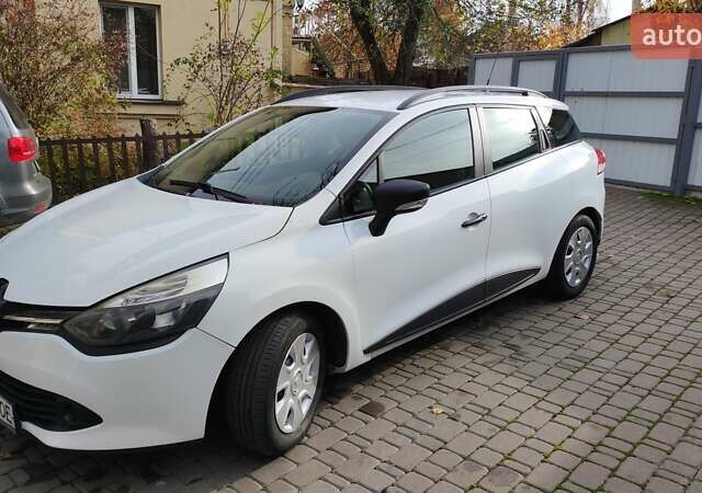 Белый Рено Клио, объемом двигателя 1.5 л и пробегом 259 тыс. км за 7400 $, фото 1 на Automoto.ua