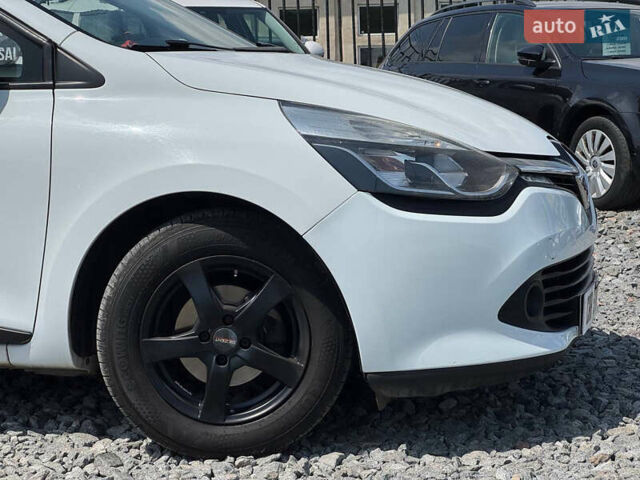 Белый Рено Клио, объемом двигателя 1.46 л и пробегом 245 тыс. км за 7800 $, фото 14 на Automoto.ua