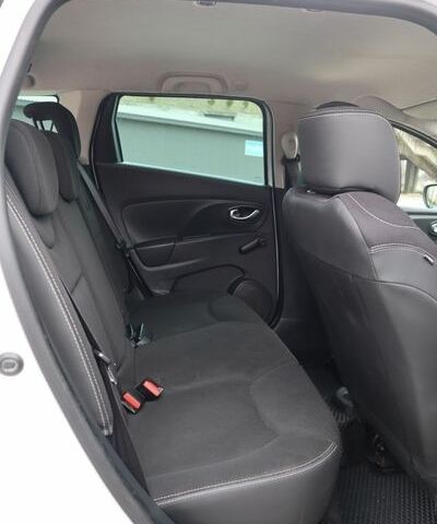 Білий Рено Кліо, об'ємом двигуна 1.46 л та пробігом 310 тис. км за 6800 $, фото 39 на Automoto.ua