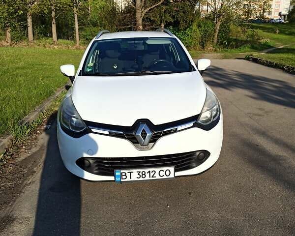 Білий Рено Кліо, об'ємом двигуна 1.5 л та пробігом 270 тис. км за 6700 $, фото 1 на Automoto.ua