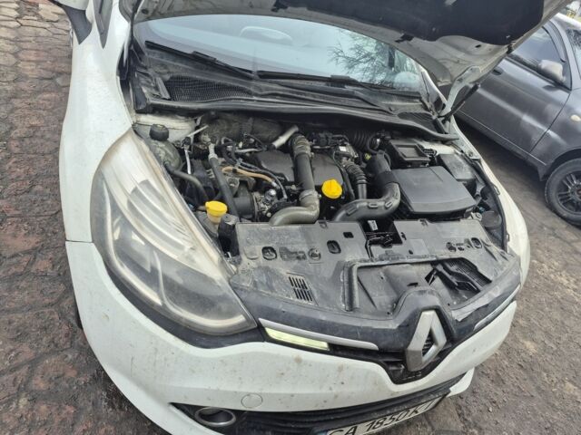 Білий Рено Кліо, об'ємом двигуна 1.5 л та пробігом 176 тис. км за 6600 $, фото 8 на Automoto.ua