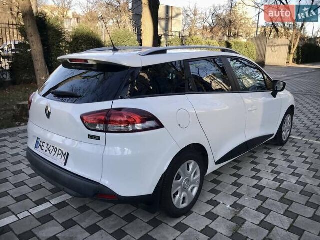 Белый Рено Клио, объемом двигателя 1.5 л и пробегом 217 тыс. км за 6999 $, фото 7 на Automoto.ua