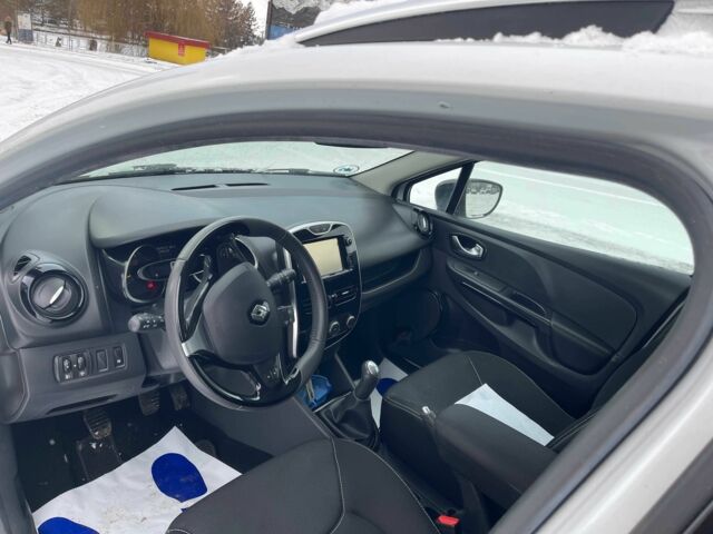 Білий Рено Кліо, об'ємом двигуна 1.5 л та пробігом 126 тис. км за 9450 $, фото 10 на Automoto.ua