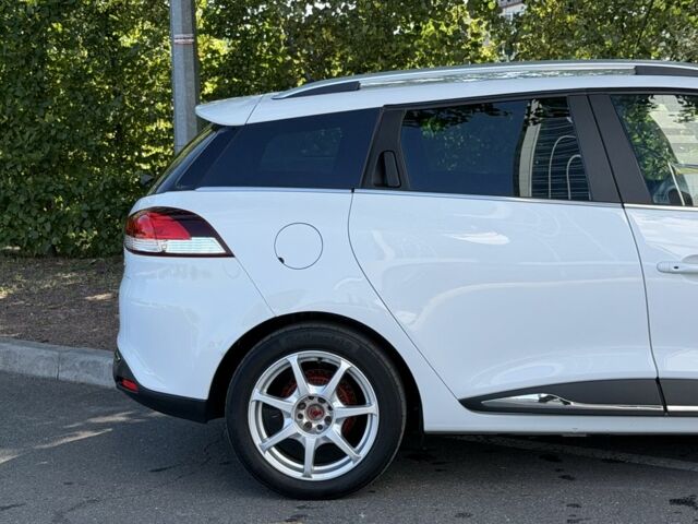 Білий Рено Кліо, об'ємом двигуна 1.5 л та пробігом 195 тис. км за 9037 $, фото 6 на Automoto.ua