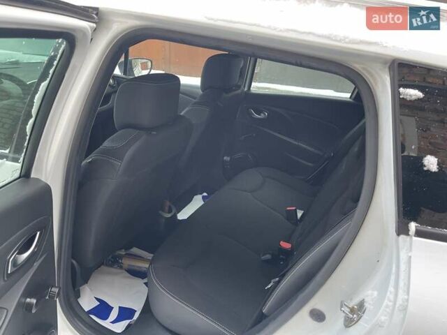 Білий Рено Кліо, об'ємом двигуна 1.5 л та пробігом 126 тис. км за 9450 $, фото 6 на Automoto.ua