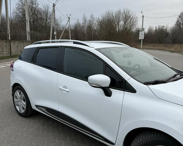 Білий Рено Кліо, об'ємом двигуна 1.5 л та пробігом 186 тис. км за 7200 $, фото 3 на Automoto.ua