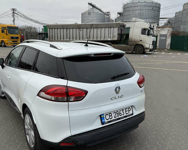 Білий Рено Кліо, об'ємом двигуна 1.5 л та пробігом 186 тис. км за 7200 $, фото 4 на Automoto.ua