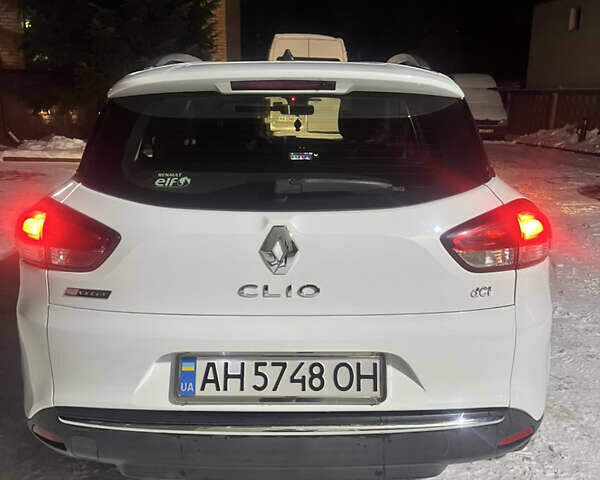 Белый Рено Клио, объемом двигателя 1.5 л и пробегом 172 тыс. км за 9600 $, фото 1 на Automoto.ua