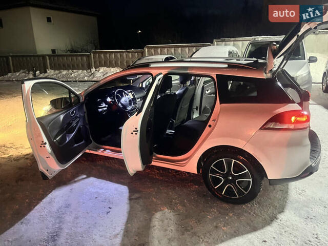 Белый Рено Клио, объемом двигателя 1.5 л и пробегом 172 тыс. км за 9600 $, фото 7 на Automoto.ua