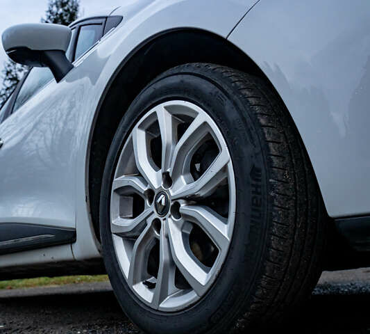 Белый Рено Клио, объемом двигателя 1.5 л и пробегом 192 тыс. км за 9700 $, фото 11 на Automoto.ua