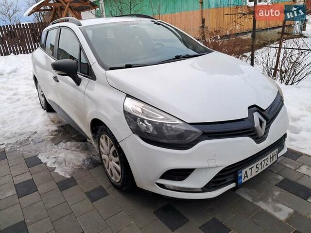 Белый Рено Клио, объемом двигателя 1.5 л и пробегом 200 тыс. км за 7999 $, фото 2 на Automoto.ua
