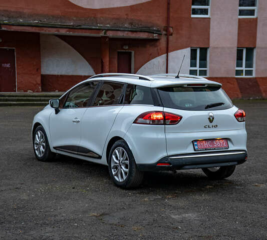 Белый Рено Клио, объемом двигателя 1.5 л и пробегом 192 тыс. км за 9700 $, фото 13 на Automoto.ua