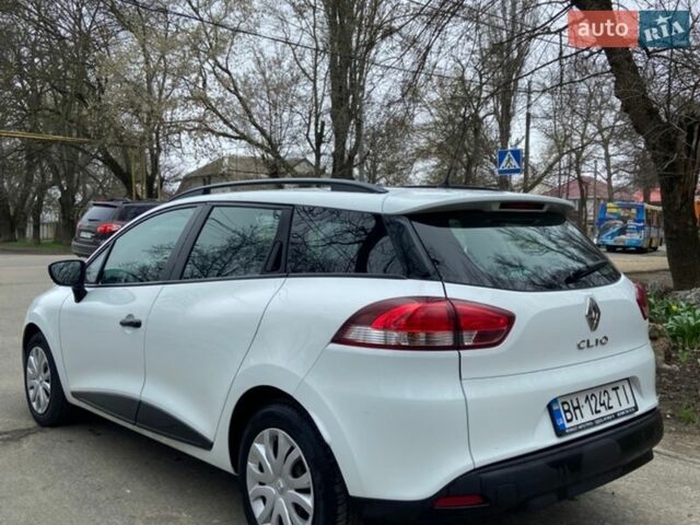 Білий Рено Кліо, об'ємом двигуна 1.46 л та пробігом 199 тис. км за 8700 $, фото 5 на Automoto.ua