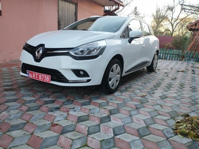 Белый Рено Клио, объемом двигателя 0 л и пробегом 189 тыс. км за 8950 $, фото 5 на Automoto.ua