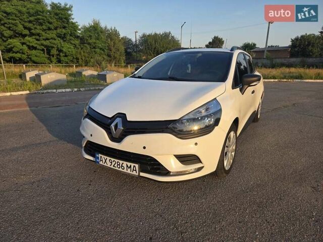 Білий Рено Кліо, об'ємом двигуна 1.46 л та пробігом 195 тис. км за 8700 $, фото 9 на Automoto.ua