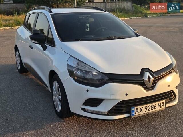 Білий Рено Кліо, об'ємом двигуна 1.46 л та пробігом 195 тис. км за 8700 $, фото 10 на Automoto.ua