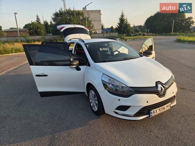 Білий Рено Кліо, об'ємом двигуна 1.46 л та пробігом 195 тис. км за 8700 $, фото 12 на Automoto.ua